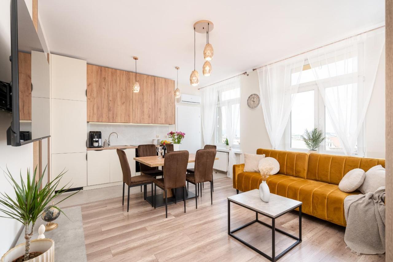 Basztowa Apartments By Vsi كراكوفيا المظهر الخارجي الصورة